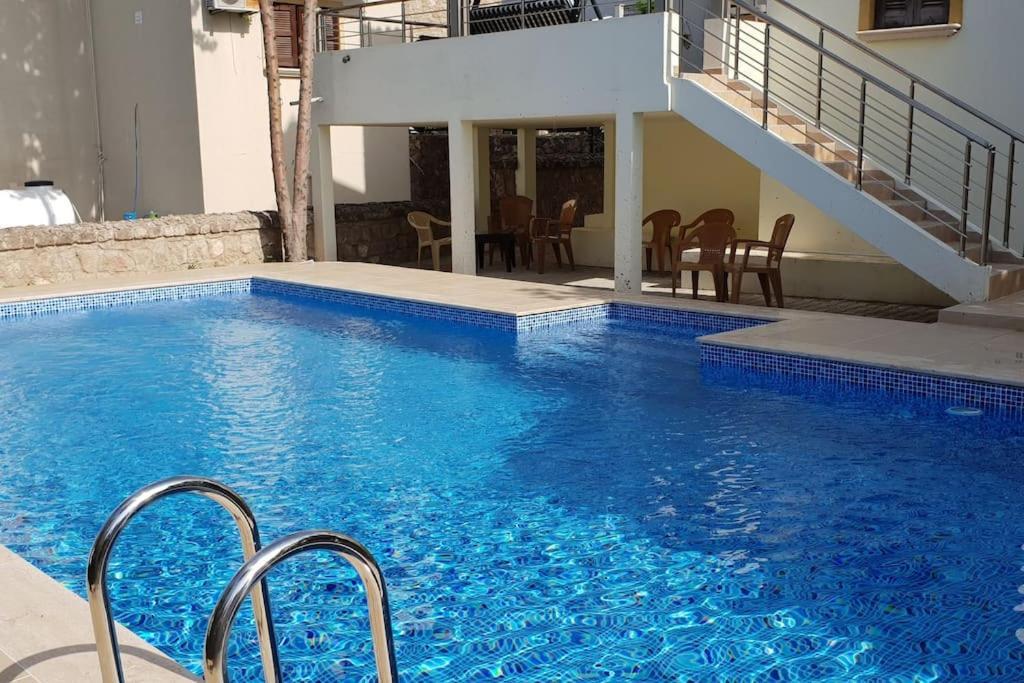 3 Bedroom Villa With Private Pool In Catalkoy, Kyrenia With Mountain View Exterior photo